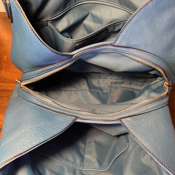 Coach Edie 31 36465 Blue Pebble Leather Embossed Horse & Carriage Shoulder Bag - Picture 12 of 16